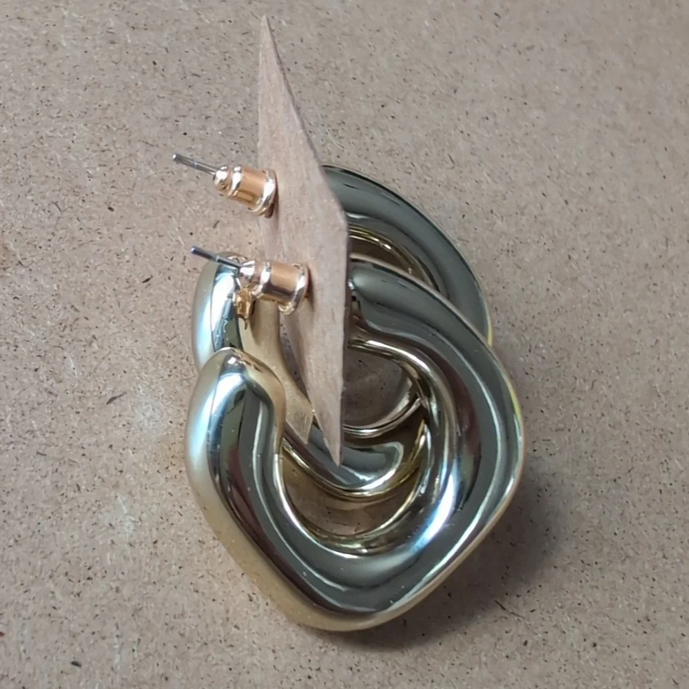 N/A bold silver